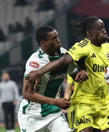 Konyaspor Kadıköy'de Tur Atladı: Fenerbahçe Uzatmalarda Yıkıldı