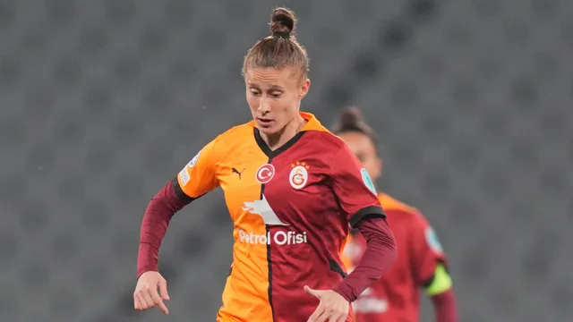 Ebru Topçu'nun Sevgilisi Kimdir?