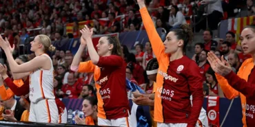 Galatasaray Kadın Basketbolu Finalde! EuroLeague’de Türk Derbisi Heyecanı