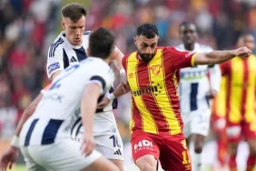İzmir’de Gol Yağmuru: Göztepe 3-3 Kasımpaşa