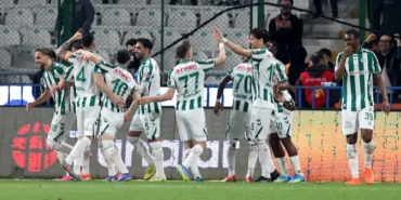 Konyaspor 2-1 Trabzonspor: Berkan Kutlu Yıldızlaştı, Seri 7 Maça Çıktı!