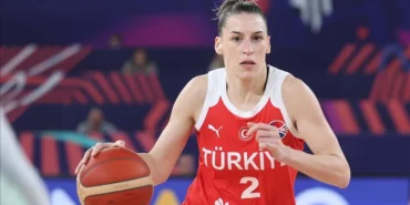 Sevgi Uzun Kimdir? Kaç Yaşında, Boyu, Kilosu ve Maaşı!