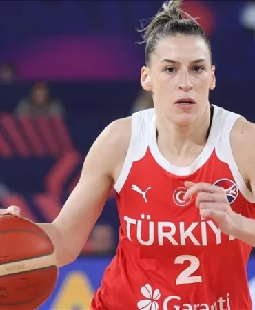 Sevgi Uzun Kimdir? Kaç Yaşında, Boyu, Kilosu ve Maaşı!