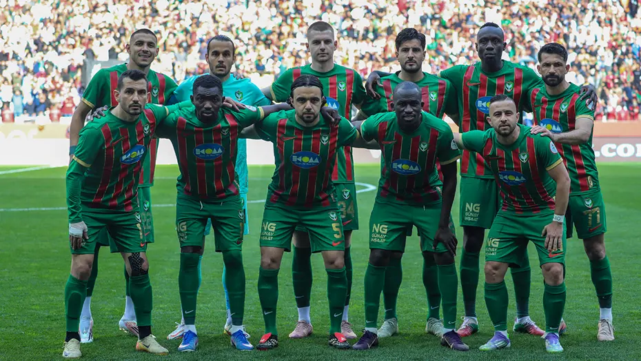 Amedspor'da Kritik Final Öncesi Deprem: Mesut Bakkal ile Yollar Ayrıldı!