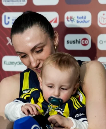 Aslı Kalaç'tan Fenerbahçe'ye Duygusal Veda: "Mazinde Bir Tarih Yatar"