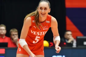 Ayça Aykaç Altıntaş'tan VakıfBank'a Şampiyonlar Ligi Kupasıyla Veda!