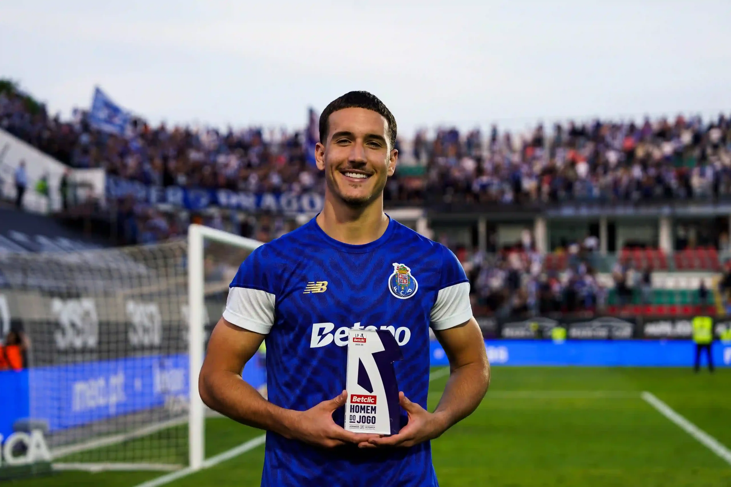 Deniz Gül'ün Dublesi Porto'yu Şampiyonluğa Taşıyor!