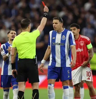 Porto’nun Avrupa Rüyası City Ground’da Son Buldu: Kupa 2’de Şok Veda!