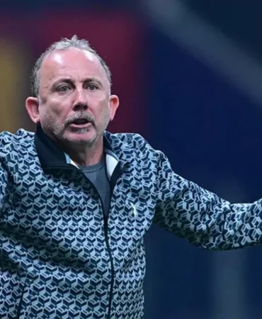 Beşiktaş'ta Ayrılık Vakti: Sergen Yalçın İki Yıldızın Biletini Kesti!