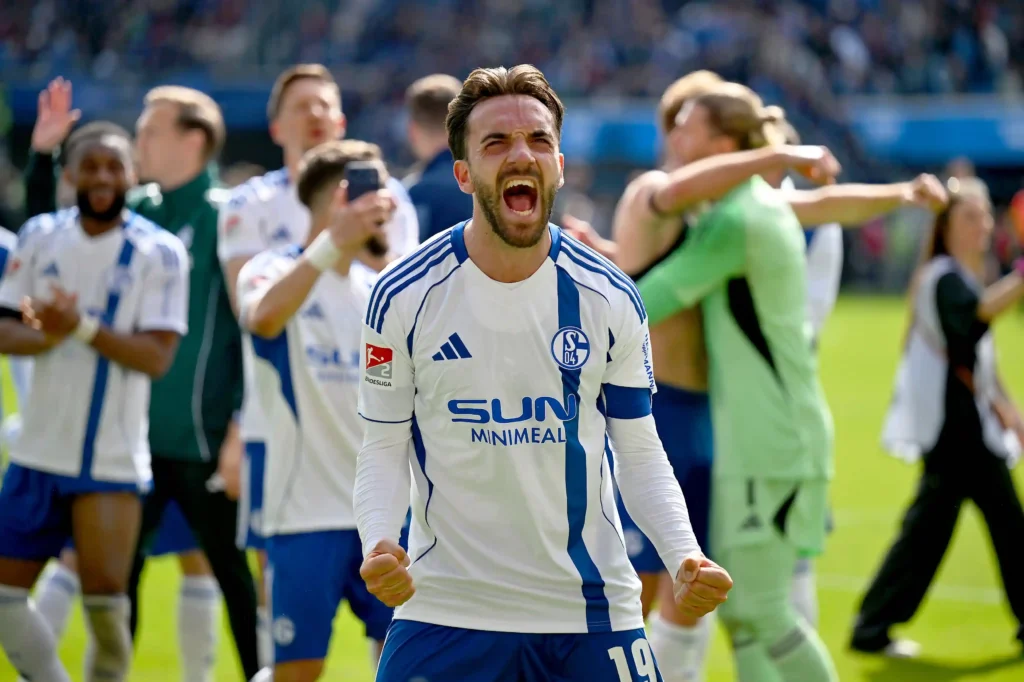 Kenan Karaman Schalke 04 ile Bundesliga Yolunda: 