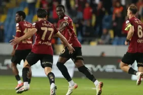 Eryaman'da Futbol Şöleni: Gençlerbirliği'nden Tarihi Geri Dönüş!