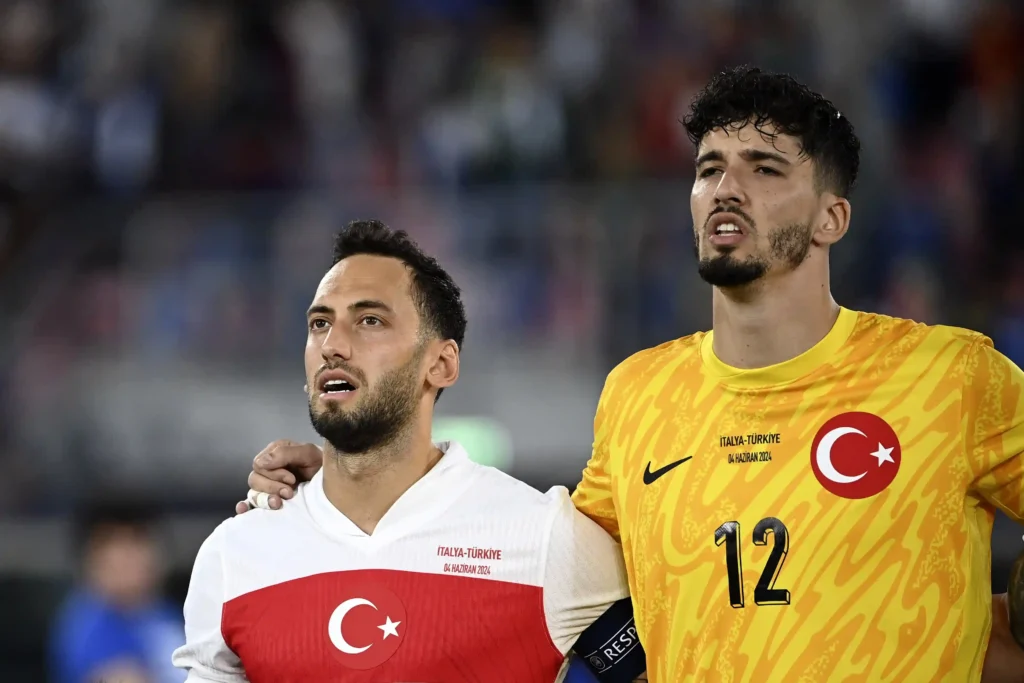 Düşler Tiyatrosu'nda Bir Türk: Manchester United Günleri