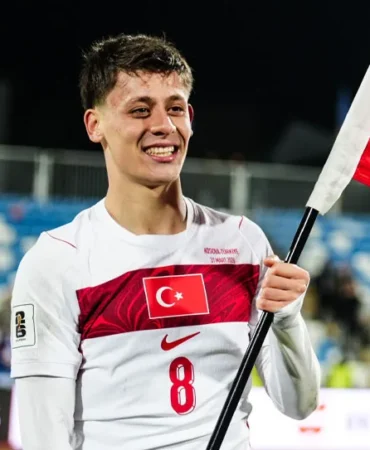 Arda Güler Real Madrid'de Nisan Ayının Oyuncusu Seçildi!