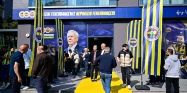 Fenerbahçe'de Seçim Ateşi: Aziz Yıldırım'ın Ofisi Mahmut Uslu'nun İddialı Mesajlarıyla Açıldı