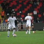 Beşiktaş Gaziantep'ten Üç Puanla Dönüyor: 2-0