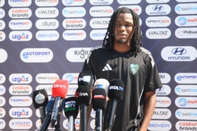 Kocaelisporlu Joseph Nonge'den Fatih Karagümrük Maçı Öncesi Net Mesajlar