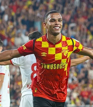 Göztepe'nin Avrupa Umudu Juan Silva Kariyer Rekoru Kırdı