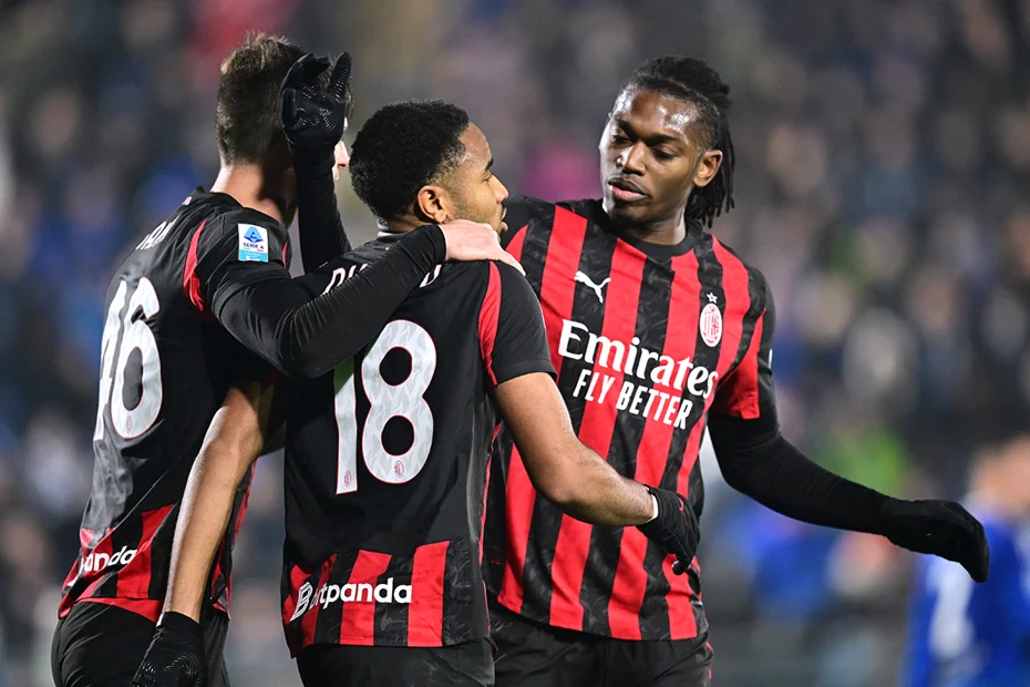 AC Milan'da Transfer Seferberliği: Yıldız İsimler Satış Listesinde!