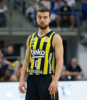 Melih Mahmutoğlu Kimdir, Kaç Yaşında, Nereli? Eşi ve Maaşı