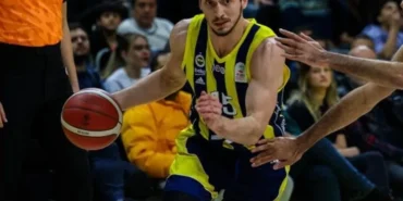 Mert Emre Ekşioğlu Kimdir, Kaç Yaşında, Nereli? Boyu, Kilosu ve Takımı