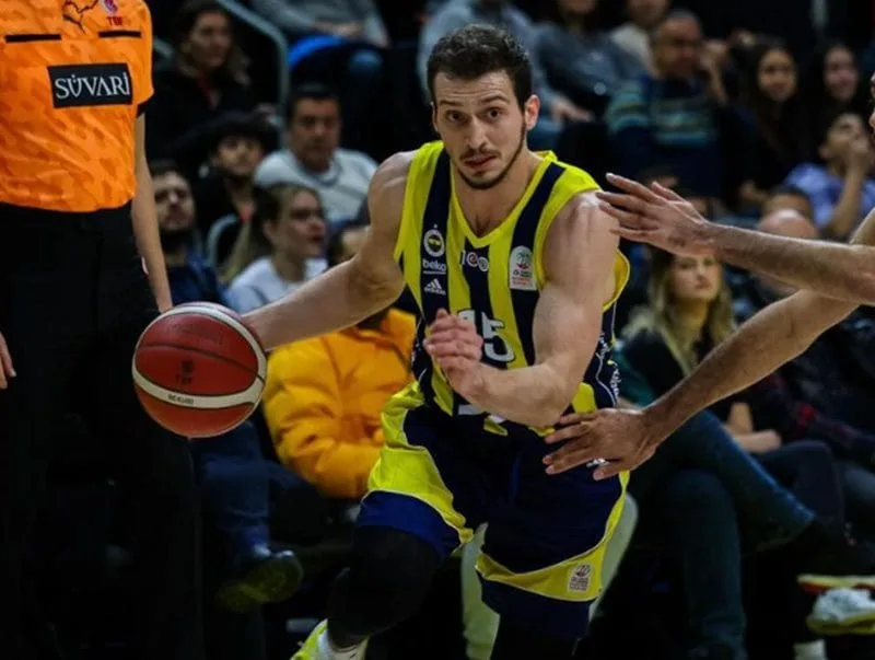 Mert Emre Ekşioğlu Kimdir, Kaç Yaşında, Nereli? Boyu, Kilosu ve Takımı