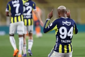Zeki Murat Göle Yönetimindeki İlk Sınav: Fenerbahçe, Talisca'nın Hat-Trick'iyle Başakşehir'i Yıktı