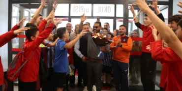 Alanzinho Trabzon’da Gençlerle Buluştu: Unutulmaz Derbi Anısı