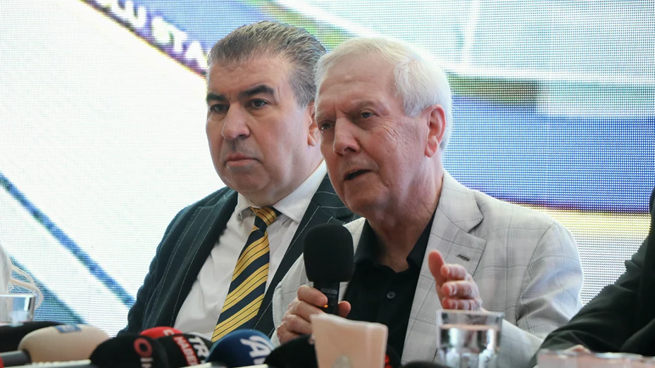 Aziz Yıldırım’dan Fenerbahçe Taraftarına Transfer Müjdesi: İki Büyük Golcü Prensipte Tamam!