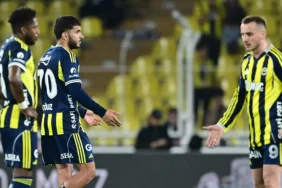 Fenerbahçe 3-3 Eyüpspor: Kadıköy'de Tarihi Golle Kümede Kalma Mucizesi