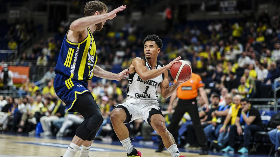 Fenerbahçe'nin Direnişi ve Nefes Kesen Son Çeyrek