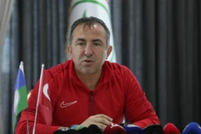 Çaykur Rizespor Teknik Direktörü Recep Uçar'dan Beşiktaş, VAR ve 2026 Dünya Kupası Açıklamaları