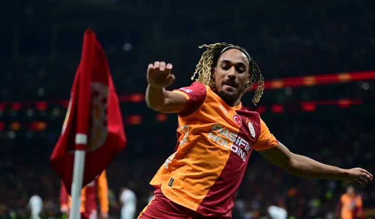Galatasaray'da Sacha Boey Şoku! 10+4 Yabancı Kuralı Transferi İptal Ettirdi
