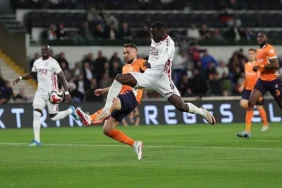 RAMS Başakşehir 3-0 Samsunspor | 33. Hafta Maç Özeti ve Detaylar