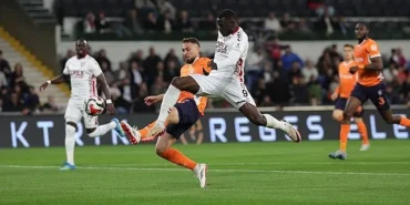 RAMS Başakşehir 3-0 Samsunspor | 33. Hafta Maç Özeti ve Detaylar