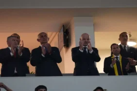 Gianni Infantino ve İbrahim Hacıosmanoğlu, Türkiye - Avustralya Maçını Vancouver'da Birlikte İzledi