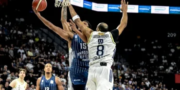 Anadolu Efes'ten Fenerbahçe Beko'ya Karşı Kritik Zafer: Seride Durum 2-1