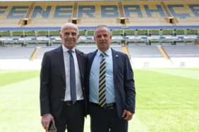 Fenerbahçe'de 120. Yıl Yapılanması: Çetin, Kartal ve Kuyt Dönemi Başladı