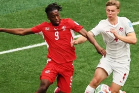 İsviçre Kanada'yı 2-1 Geçti: Her İki Takım da Son 32 Turunda!