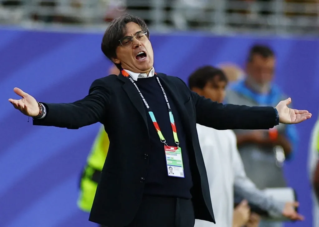 2026 Dünya Kupası'nda Türkiye Hüsranı: İtalyan Basını Montella'yı Topa Tuttu