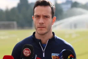 Kayserispor'da Yaprak Dökümü: Onurcan Piri'den Sarı-Kırmızılı Camiaya Duygusal Veda