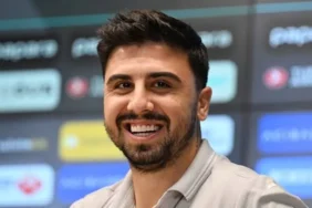 Trabzonspor'da İç Transfer Bombası: Ozan Tufan ile 1+1 Yıllık Yeni Sözleşme!