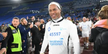 Ronaldinho'dan Sürpriz Karar: Efsane İsim Ravenna Formasıyla Geri Dönüyor!