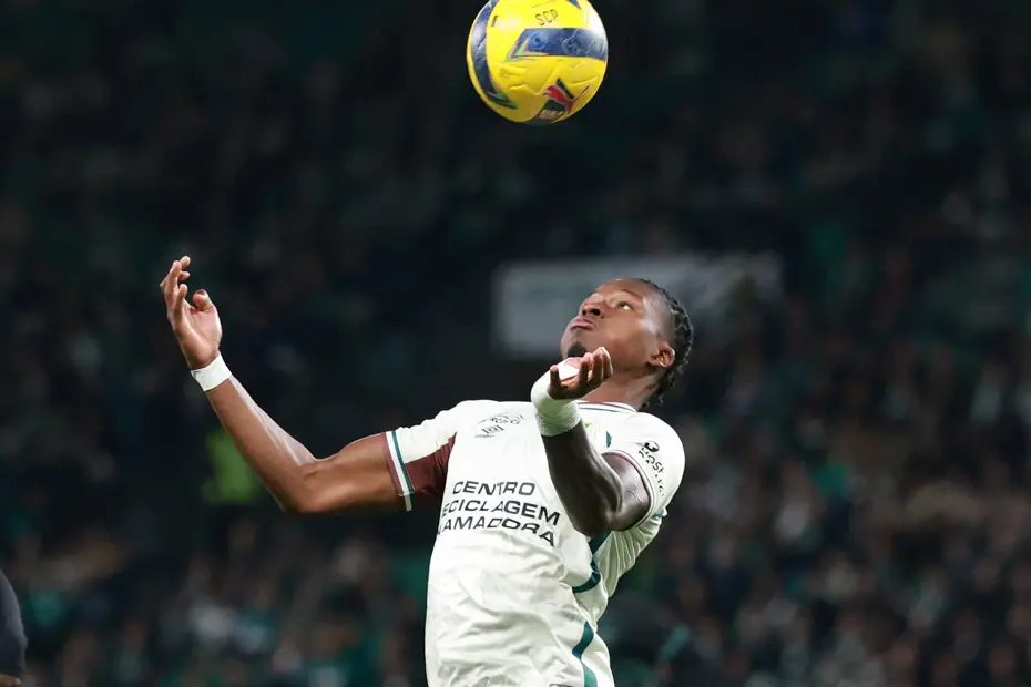 Trabzonspor'dan Sağ Bek Bombası: Sidny Lopes Cabral İstanbul'a Geliyor!