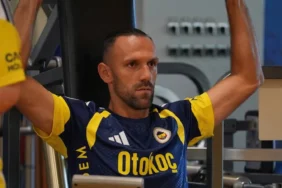 Yuvaya Dönen Vedat Muriqi'den Erken Mesai: Can Bartu Tesisleri'nde İlk Antrenman