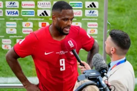 Cyle Larin'den Dünya Kupası'na Damga Vuran Gol ve Olay Yaratan Sevinç