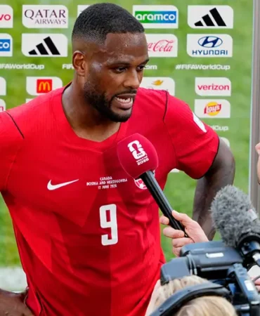Cyle Larin'den Dünya Kupası'na Damga Vuran Gol ve Olay Yaratan Sevinç