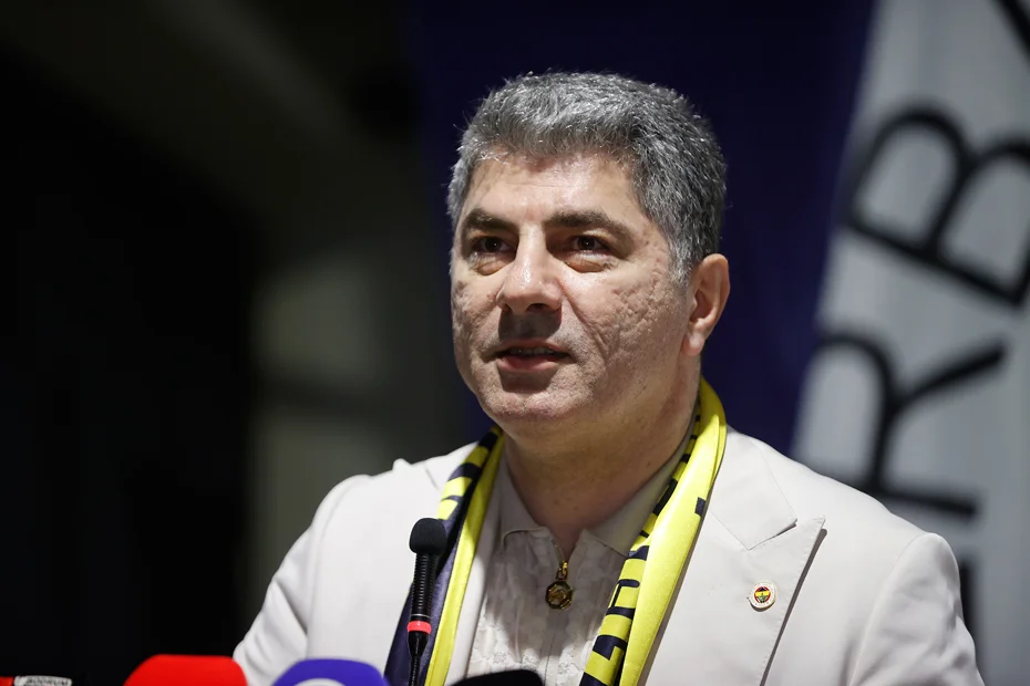 Fenerbahçe Başkan Adayı Hakan Safi'den Çalhanoğlu ve Lewandowski Bombası!