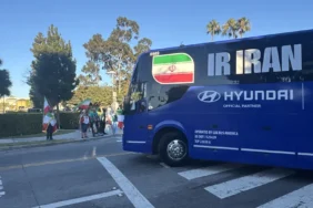 İran Milli Takımı'na Los Angeles'ta Belçika Maçı Öncesi Protesto Şoku