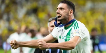 Fenerbahçe'de Merih Demiral Bombası: Hakan Safi Yıllık Ücrette Anlaştı!