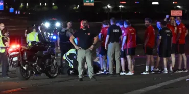 A Milli Takım ABD Konvoyunda Kaza: Otobüs Otoyolda Durdu